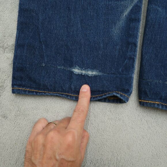 Levi's 501 Jeans Mens Size 34x34(32x31 Actual) Blue Original Straight Button Fly - Picture 2 of 16